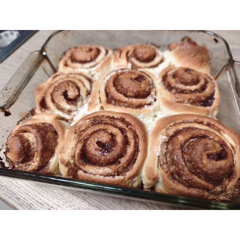 Cinnamon rolls